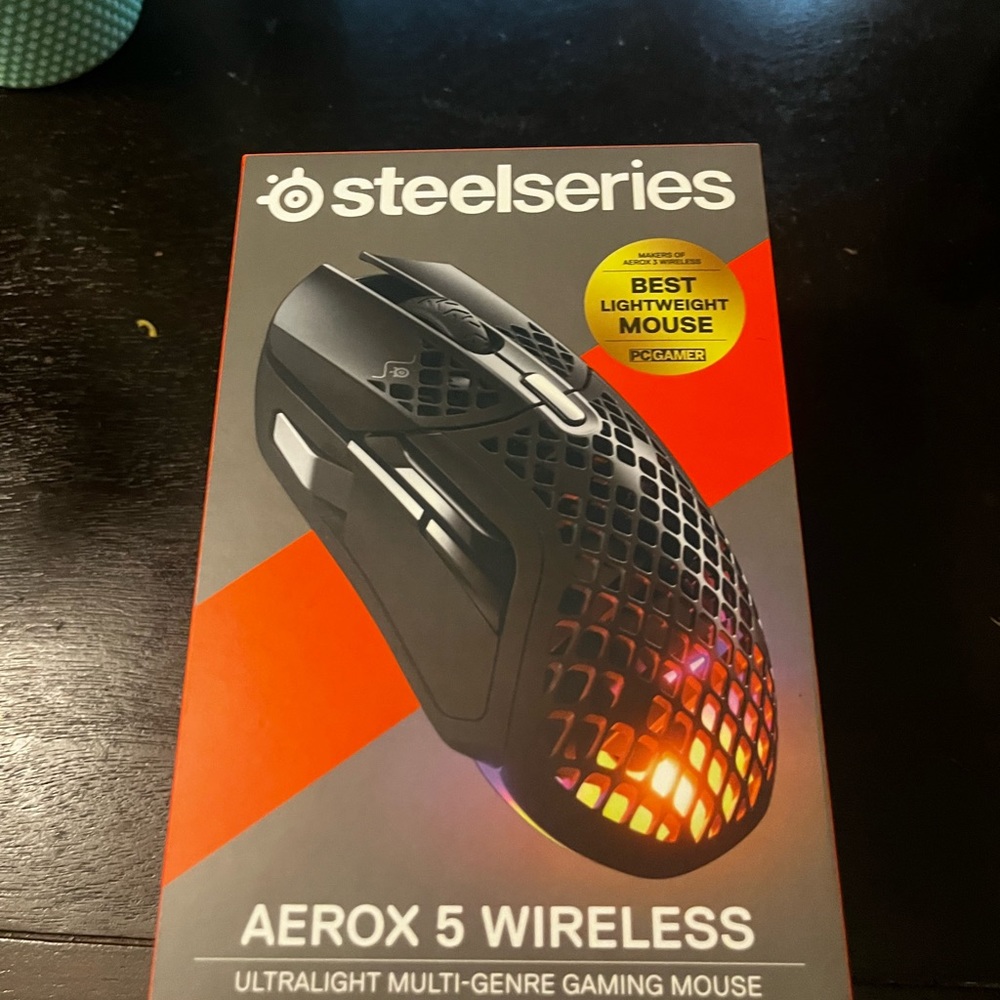 Both black Steelseries Aerox 5 wireless gaming mouse, rival 5 gaming mouse
